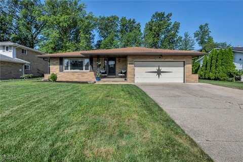 6140 Meadview Drive, Seven Hills, OH 44131