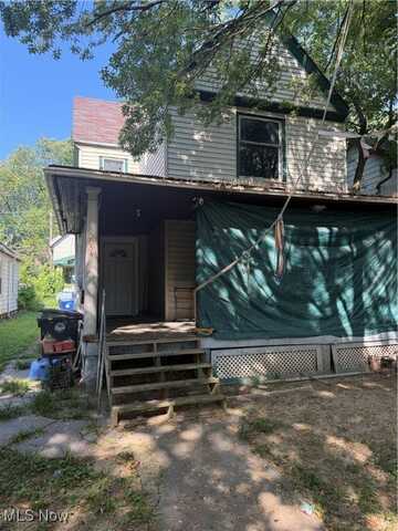 2054 W 83rd Street, Cleveland, OH 44102