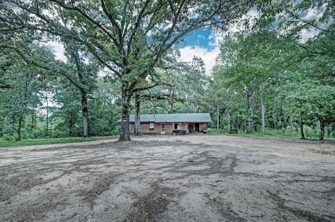 152 Dewitt Flynt Rd, Mendenhall, MS 39114