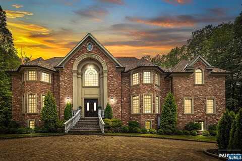 146 E Allendale Road, Saddle River, NJ 07458