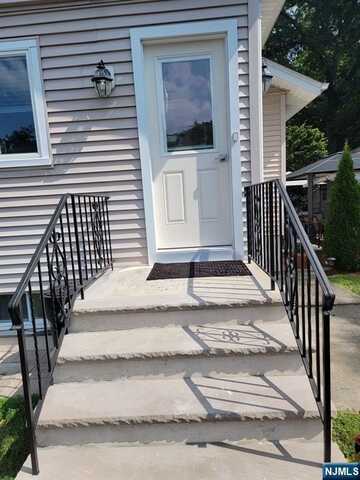 403 Boulevard 2nd Floor, Glen Rock, NJ 07452