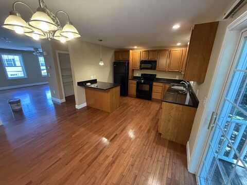 5 Sheffield Drive, Dover, NH 03820