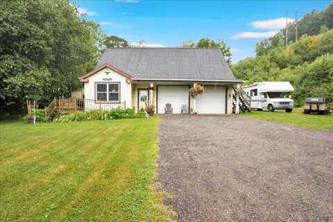 1300 River Road, Moretown, VT 05602