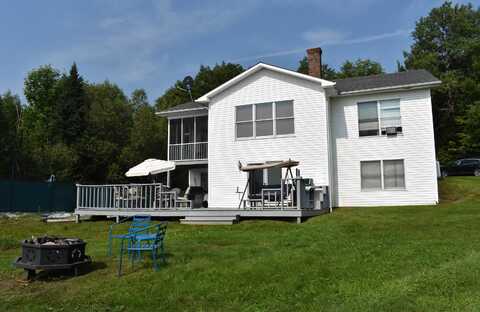 162 Stephenson Heights, Irasburg, VT 05845