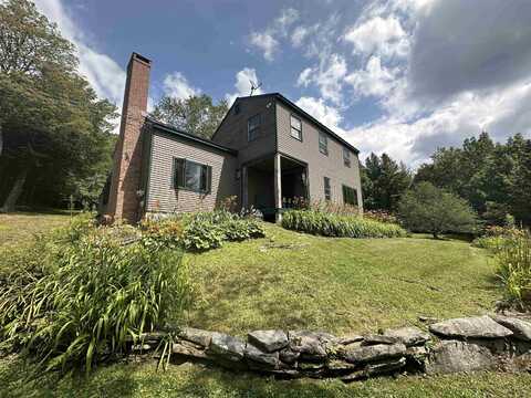 16 Nutmeg Lane, Dover, VT 05356