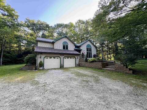 43 Spur Road, Shaftsbury, VT 05262