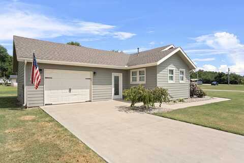 224 N Detroit Street, Ketchum, OK 74349