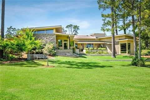 913 CAMPHILL Drive, Abita Springs, LA 70420