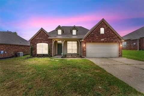 2501 W Mobile Place, Broken Arrow, OK 74011