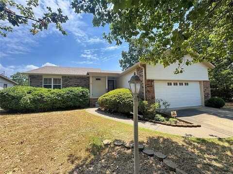 1005 Kaufman Avenue, Tahlequah, OK 74464