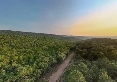 13 Moonshine Drive, Clayton, OK 74536