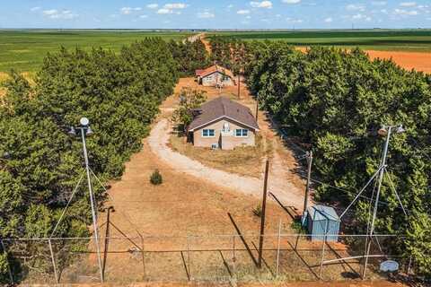 495 County Rd 222, Seminole, TX 79360