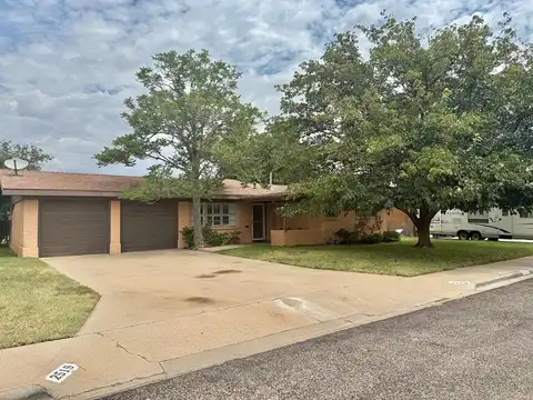 2519 E 11th St, Odessa, TX 79761