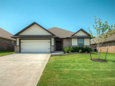 2909 Warwick Way, Moore, OK 73160