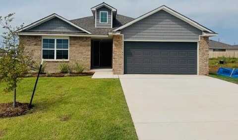 1205 E Ruger Lane, Mustang, OK 73064