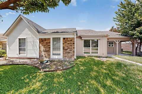 829 Denmark Drive, Mesquite, TX 75149