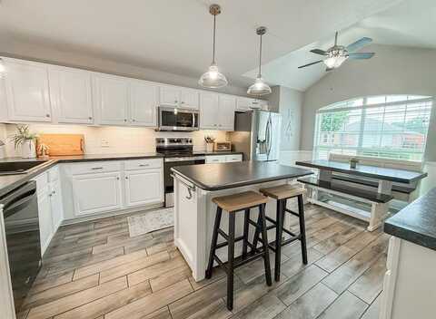 4726 Topaz Lane, Granbury, TX 76049