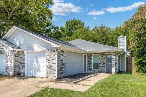 950 Irene Street, Burleson, TX 76028