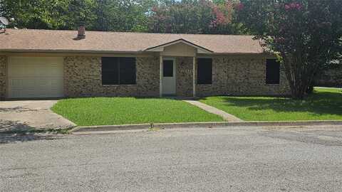 606 Hunter Street, Bonham, TX 75418