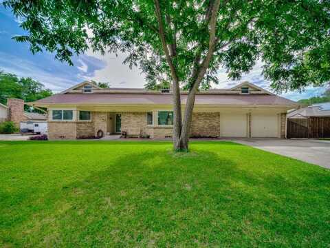 4321 Woodlake Drive, Lake Worth, TX 76135