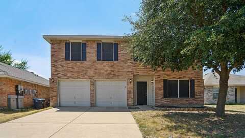 7153 Little Mohican Drive, Fort Worth, TX 76179