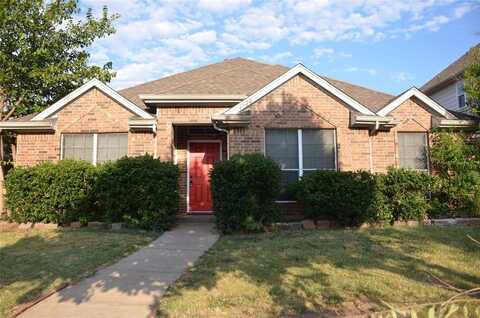 4722 Park Bend Drive, Fort Worth, TX 76137