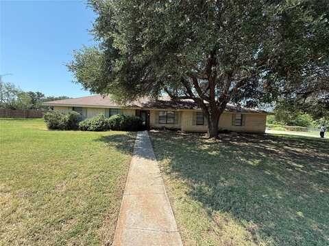 120 Greentree Circle, Early, TX 76802
