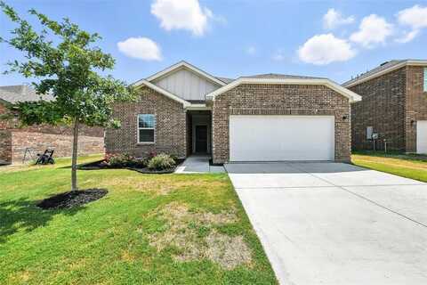13212 Ridings Drive, Fort Worth, TX 76052
