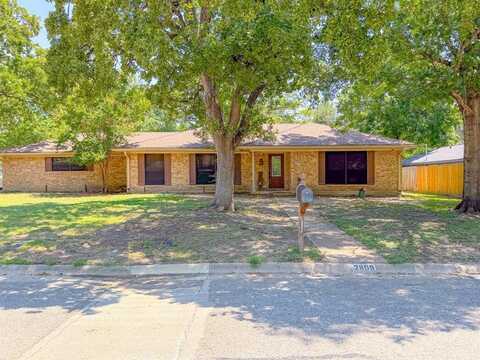 2809 Lafayette Street, Corsicana, TX 75110
