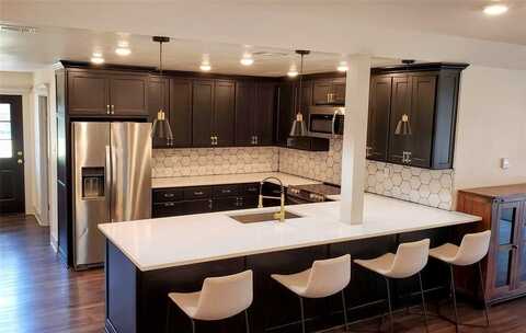 703 San Jacinto Street, Mineral Wells, TX 76067