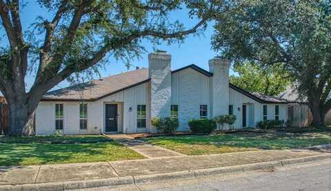 7417 Wellcrest Drive, Dallas, TX 75230