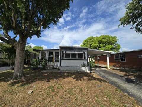 4907 NE 2 AVE, Deerfield Beach, FL 33064