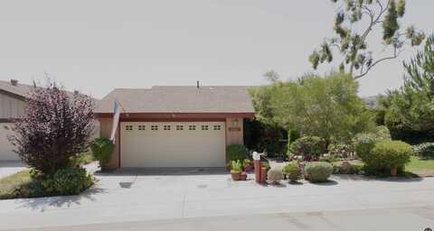 10061 Canyonside Ct, Spring Valley, CA 91977