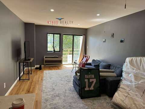 33rd street & 34th Avenue, Astoria, NY 11106