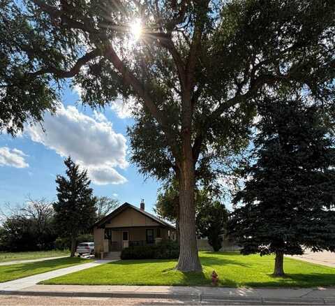 621 Glick Avenue, Tribune, KS 67879