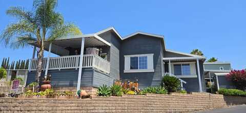 8661 Wintergardens Blvd, Lakeside, CA 92040