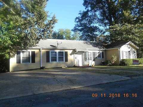 910 Edgewood Rd, Gadsden, AL 35901