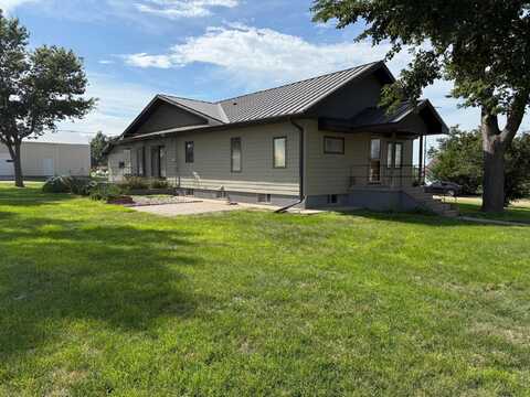 202 Hansen Ave., Grainton, NE 69169