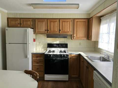 5 JUNIPER CIRCLE, Rockland, MA 02370
