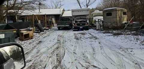 179 Pierce Rd, New Braintree, MA 01531
