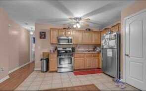 9 Daniella Ct, Staten Island, NY 10314