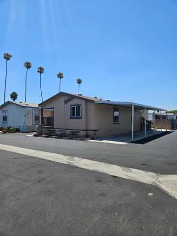 200 N Grand Ave, Anahiem, CA 92801