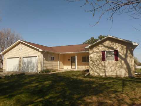 941 S 1st St, Albion, NE 68620