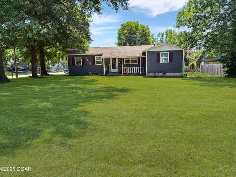 1202 W Austin Street, Webb City, MO 64870