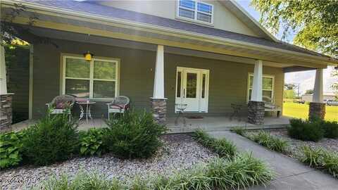 215 Countryview Drive, Pittsburg, KS 66762