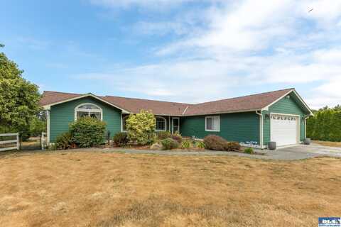 130 Howe Rd, Port Angeles, WA 98362