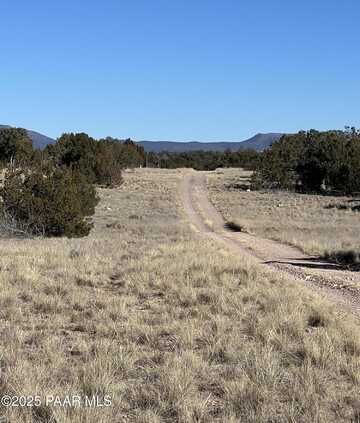 26300 W. Highway Rd., Seligman, AZ 86337