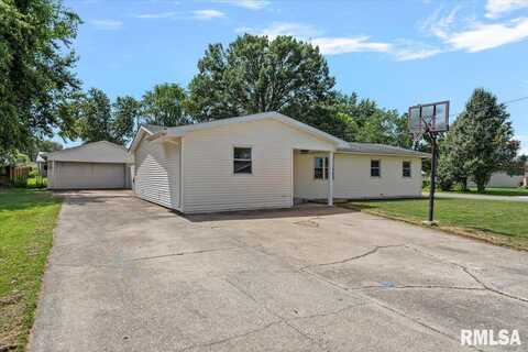 1108 MONROE Street, Pawnee, IL 62558