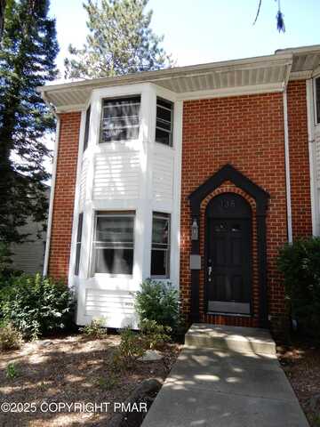 135 N 5th Street, Stroudsburg, PA 18360