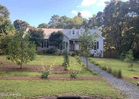 150 Rothbury Drive, Carthage, NC 28327
